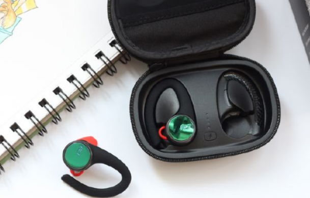 必威2020真无线蓝牙耳机推荐:盘点五款优质性能旗舰(图4) 必威2020真无线蓝牙耳机推荐:盘点五款优质性能旗舰(图4)