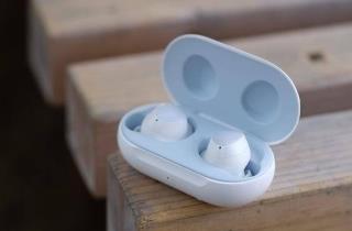 蓝牙耳机什么牌子好?这三款必威你不知道就out了(图3) 蓝牙耳机什么牌子好?这三款必威你不知道就out了(图3)