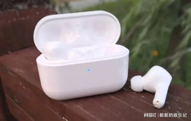 上班族喜欢的4款蓝牙耳机寻找心灵的慰藉必威(图3) 上班族喜欢的4款蓝牙耳机寻找心灵的慰藉必威(图3)